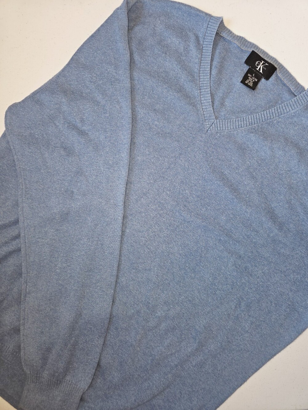 Calvin Klein Light Blue V-Neck 100% Cotton Sweater L GUC